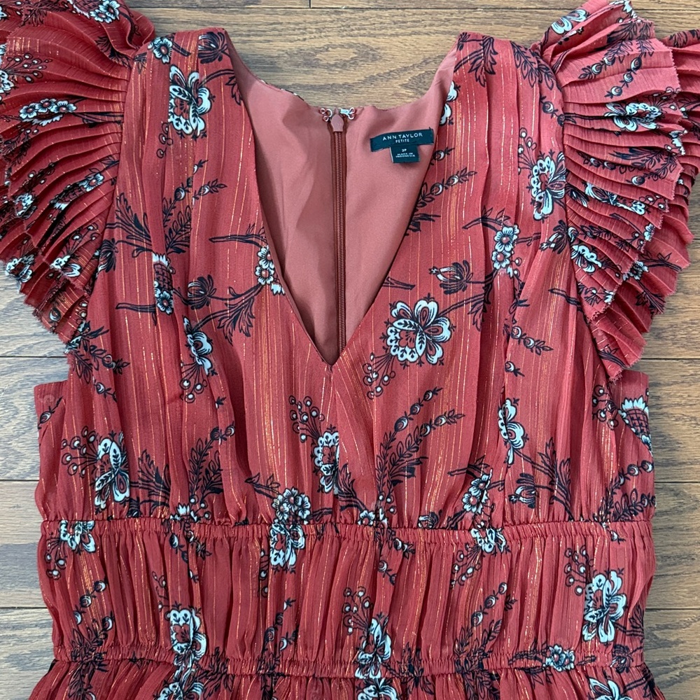Ann Taylor tiered maxi dress - Picture 4 of 9